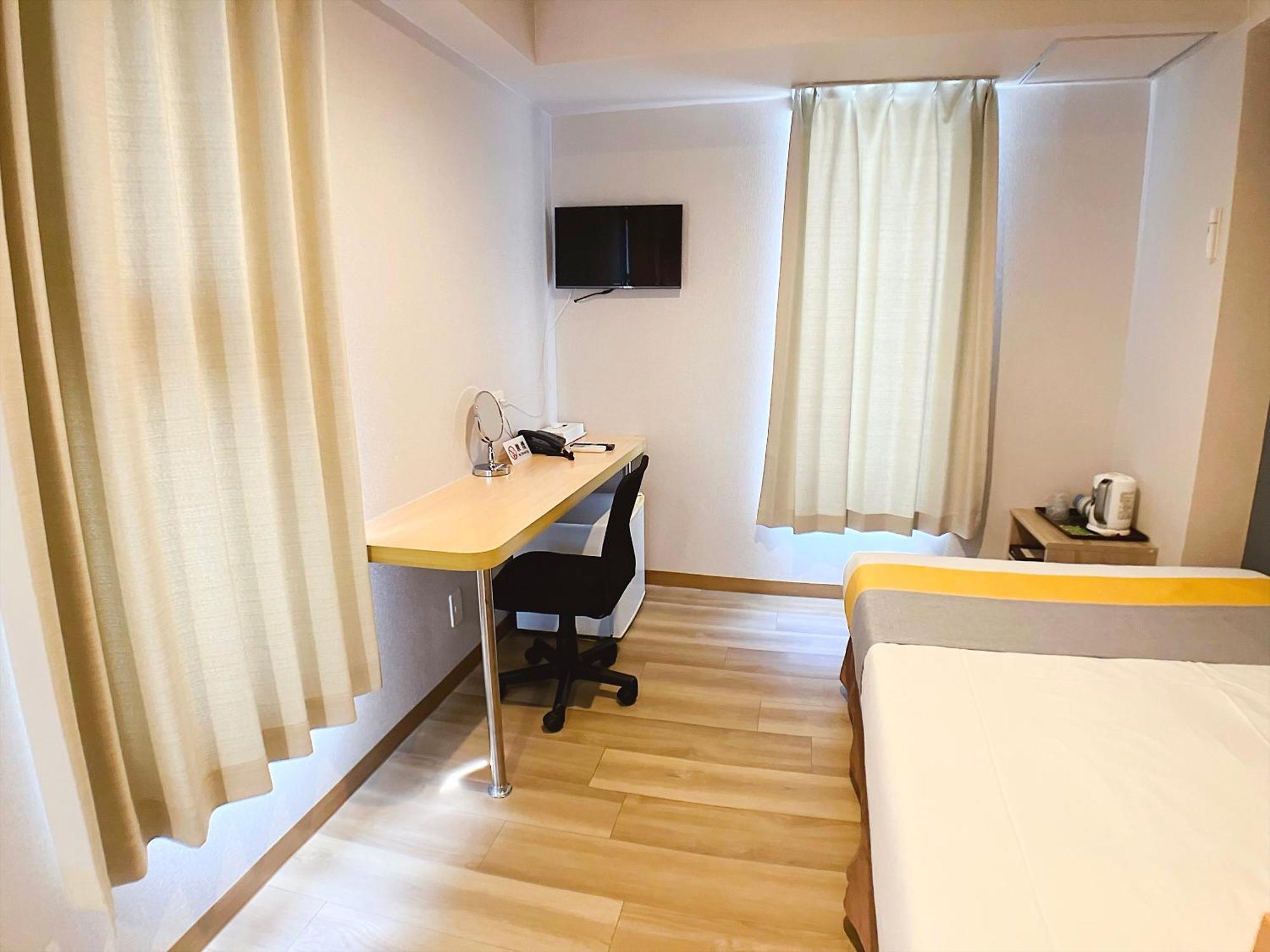 Victoria Hotel Naha Room photo